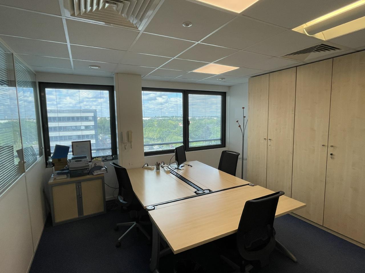 Bureau Tours 715m² Location bureau Tours Indre-et-Loire OLBUR2423590 6